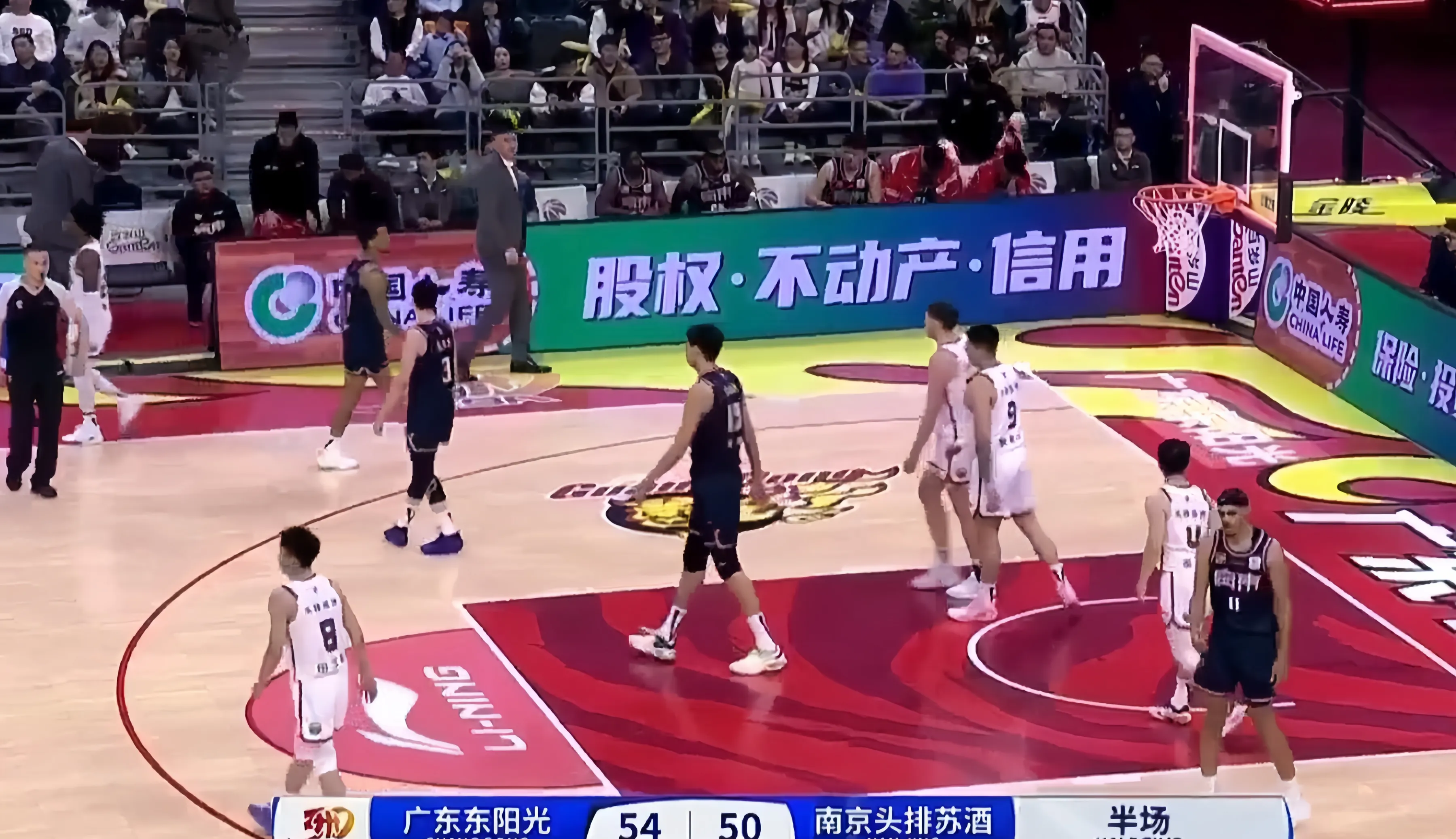 爱游戏官方正版下载关于今晚体能课后，深圳男篮内部沟通备战欧超杯，值得警惕，细节决定成败的信息